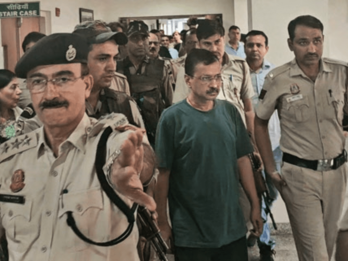 केजरीवाल की अपने वकीलों से ज्यादा मुलाकात की मांग पर तिहाड़ जेल प्रशासन और ईडी को नोटिस