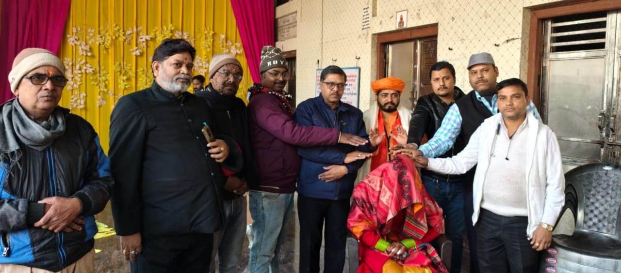 समाजिक संस्था ने आर्थिक रुप से कमजोर कन्या का रुप से योगदान दिया