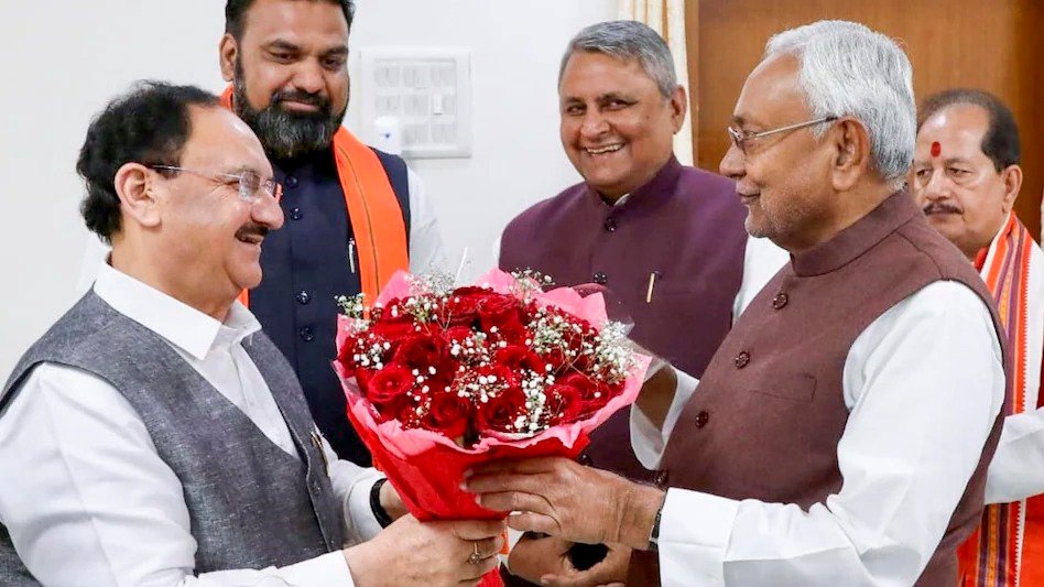 मंत्रिमंडल विस्तार में भूमिहार-राजपूत सहित इन जातियों से बनेंगे मंत्री ! नए मंत्रियों का शपथ शाम 4 बजे हो सकता है