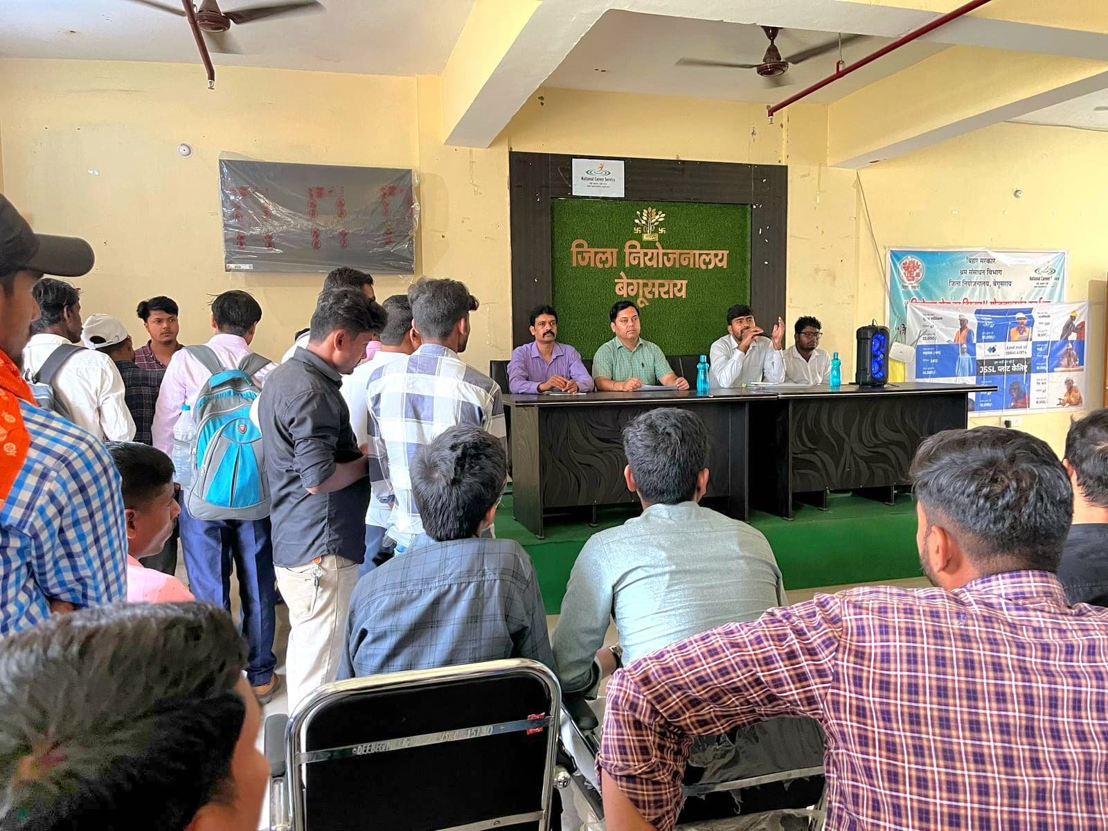 नियोजनालय कैंप में 155 युवाओं को मिला रोजगार