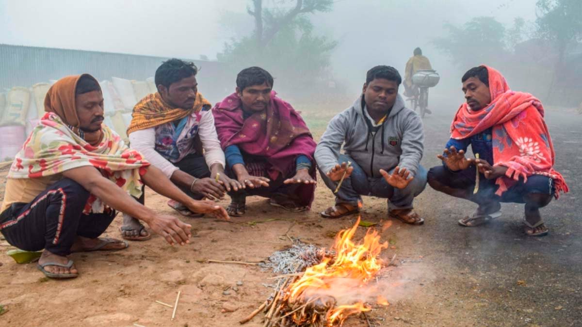 उत्तर भारत में कड़ाके की सर्दी बढ़ी, कई राज्यों में शीतलहर और कोहरे का अलर्ट