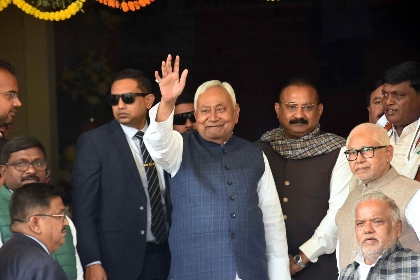 बिहार विधानसभा पहुंचे सीएम नीतीश, सत्र के चौथे दिन उपाध्यक्ष के नाम की घोषणा,