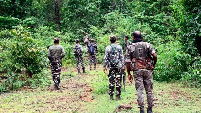 सुरक्षाबलों को मिली बड़ी सफलता, एक दिन में 12 से अधिक नक्सली ढेर…