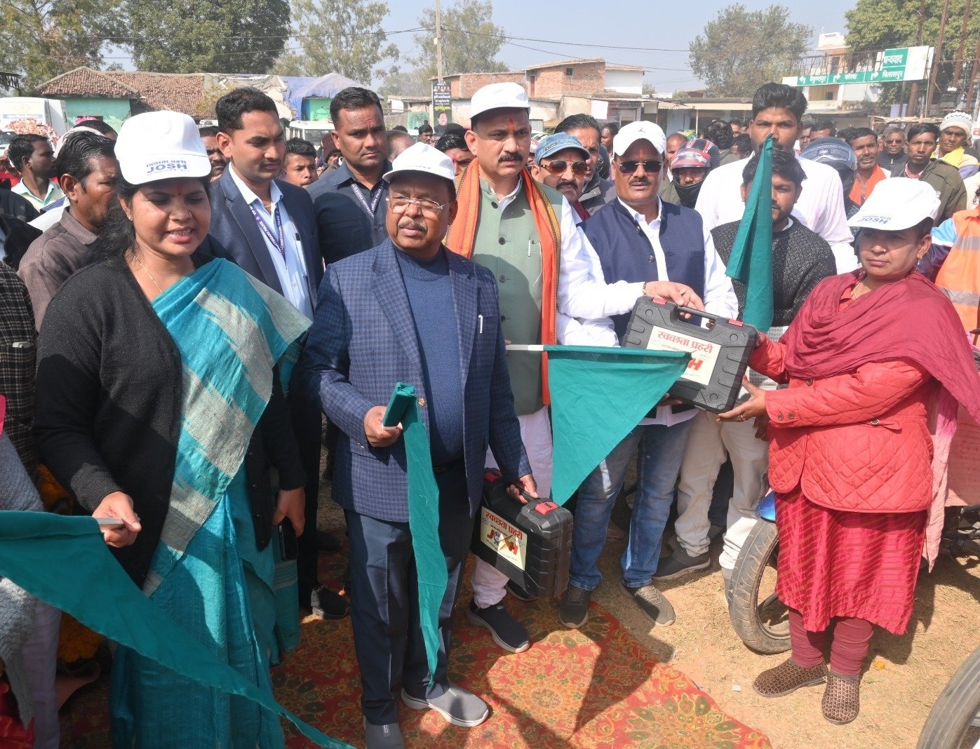 आदिम जाति मंत्री श्री नेताम ने किया जर्नी ऑफ सेनीटेशन हाईजिन का किया शुभारंभ  संस्थागत स्वच्छता को मिलेगा नया आयाम,