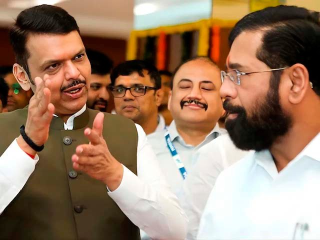 ‘केस में फंसाओ और जेल में डालो’, देवेंद्र फडणवीस-एकनाथ शिंदे पर आई खुफिया रिपोर्ट, महाराष्ट्र में भूचाल