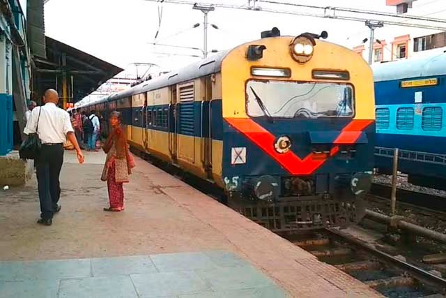 पटना-गया-धनबाद रूट पर चलेगी फास्ट मेमू ट्रेन, अमृत भारत जैसी मिलेगी फैसिलिटी